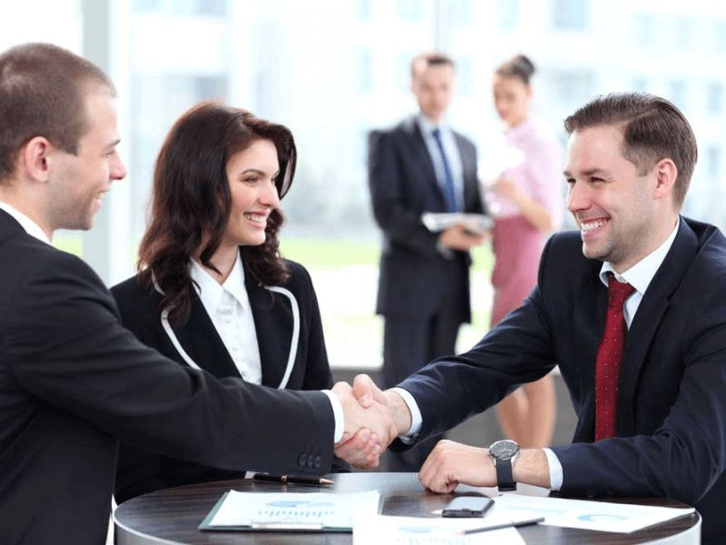 Giao tiếp lịch sự, thông minh và thật khéo léo bạn nhé